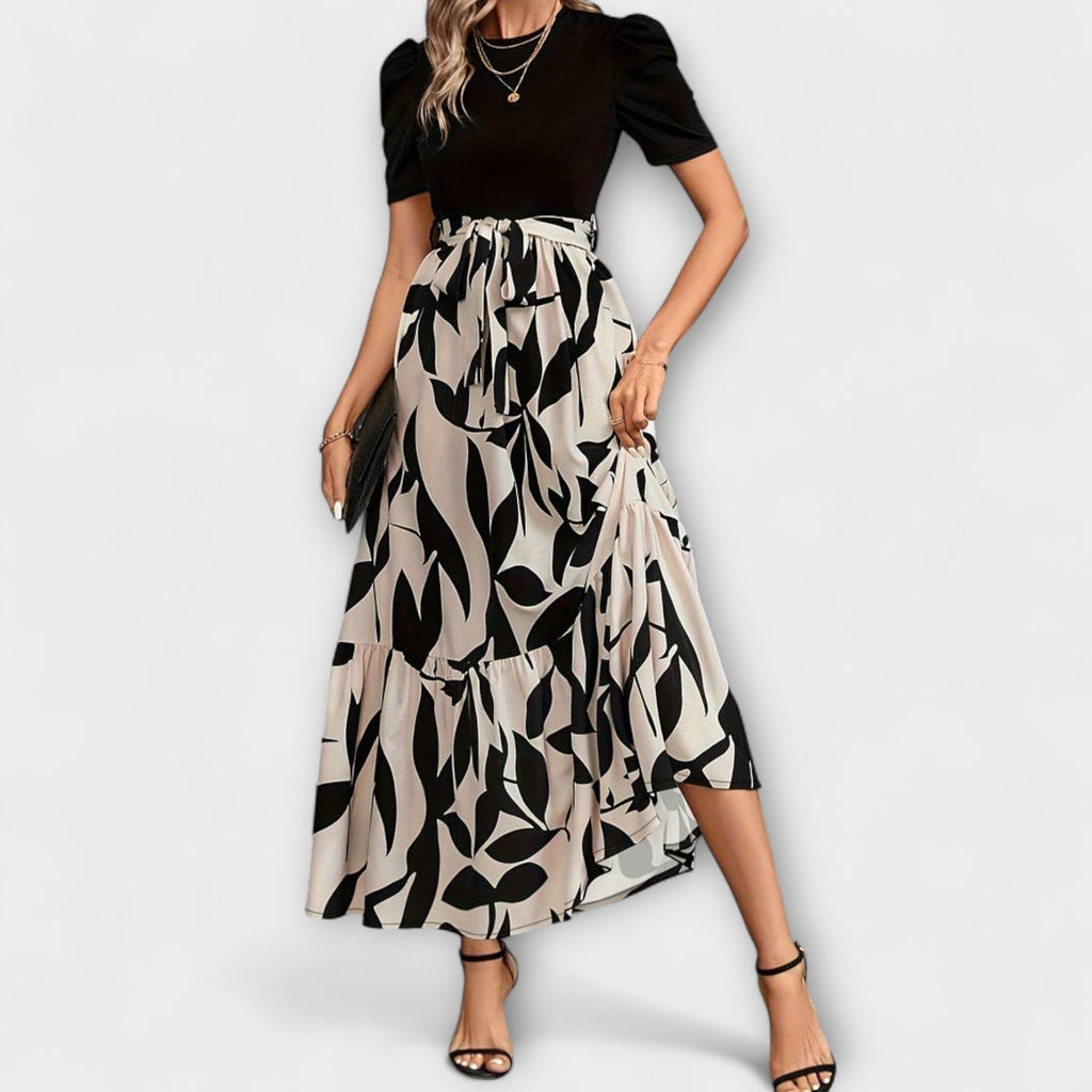 Luna - Summer Dress with Floral Pattern and Round Neckline