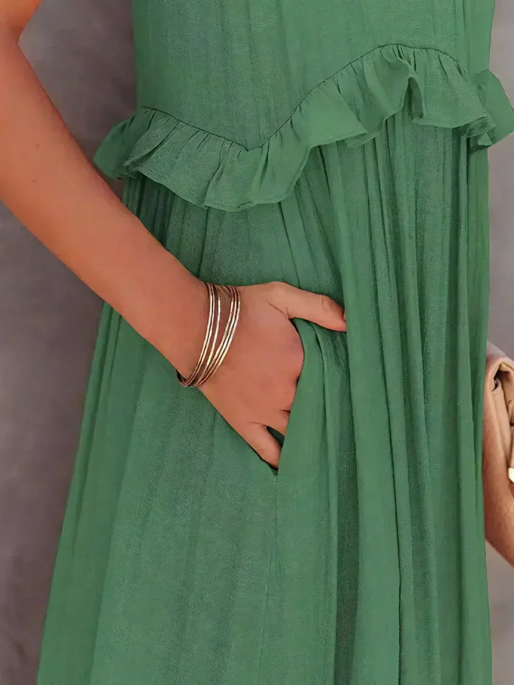 Robyn - Halter Ruffle Maxi Dress
