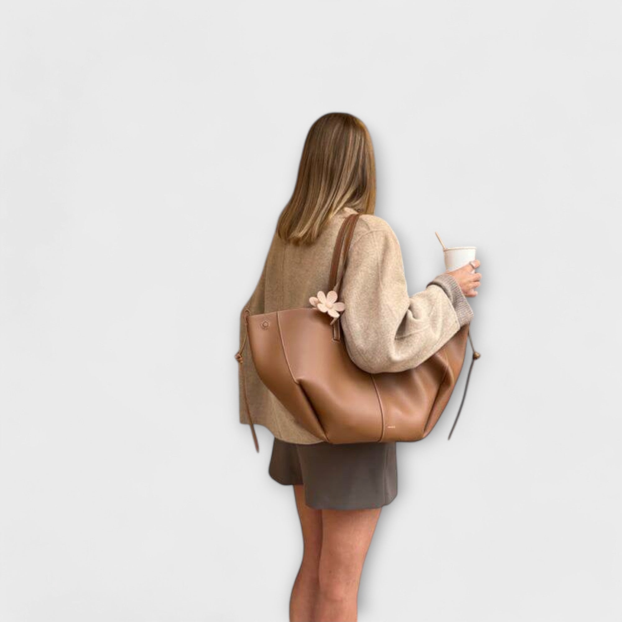 Clara – Vintage Tote Bag