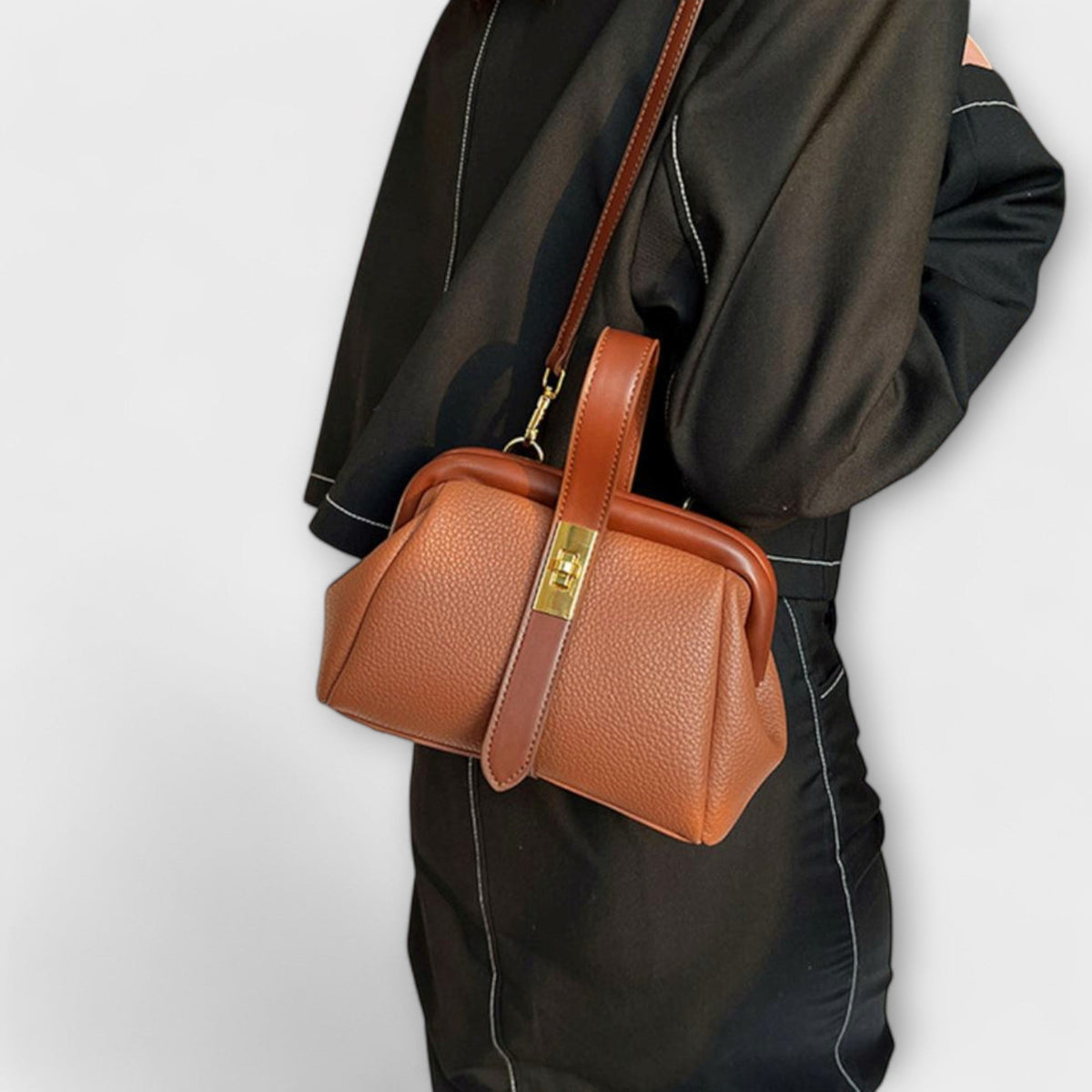 Azura - Retro Bag