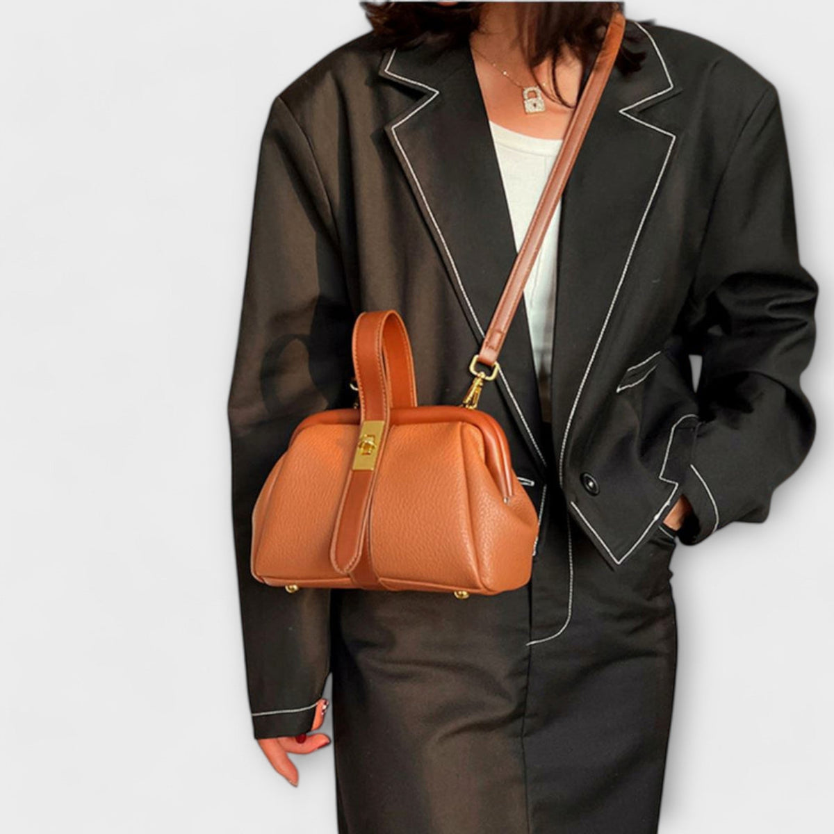 Azura - Retro Bag